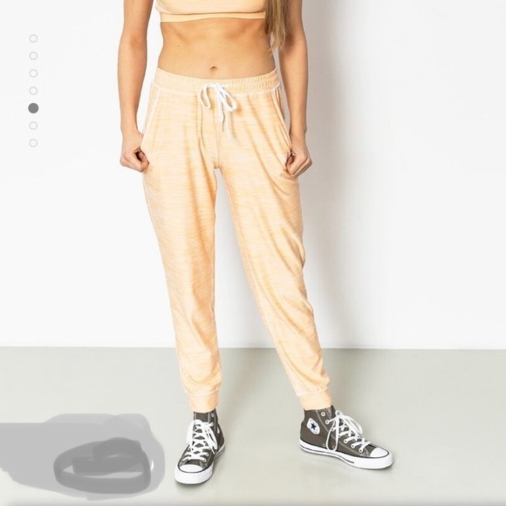 Vans soft sweatpants, drawstring and waistband, band at‎ ankles, sz S